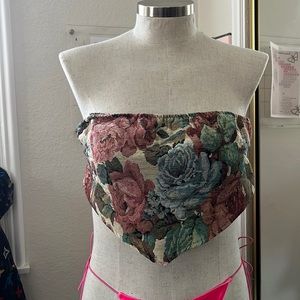 Floral crop top , bandeau